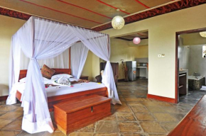 Гостиница Mwanzo Lodge  Найваша